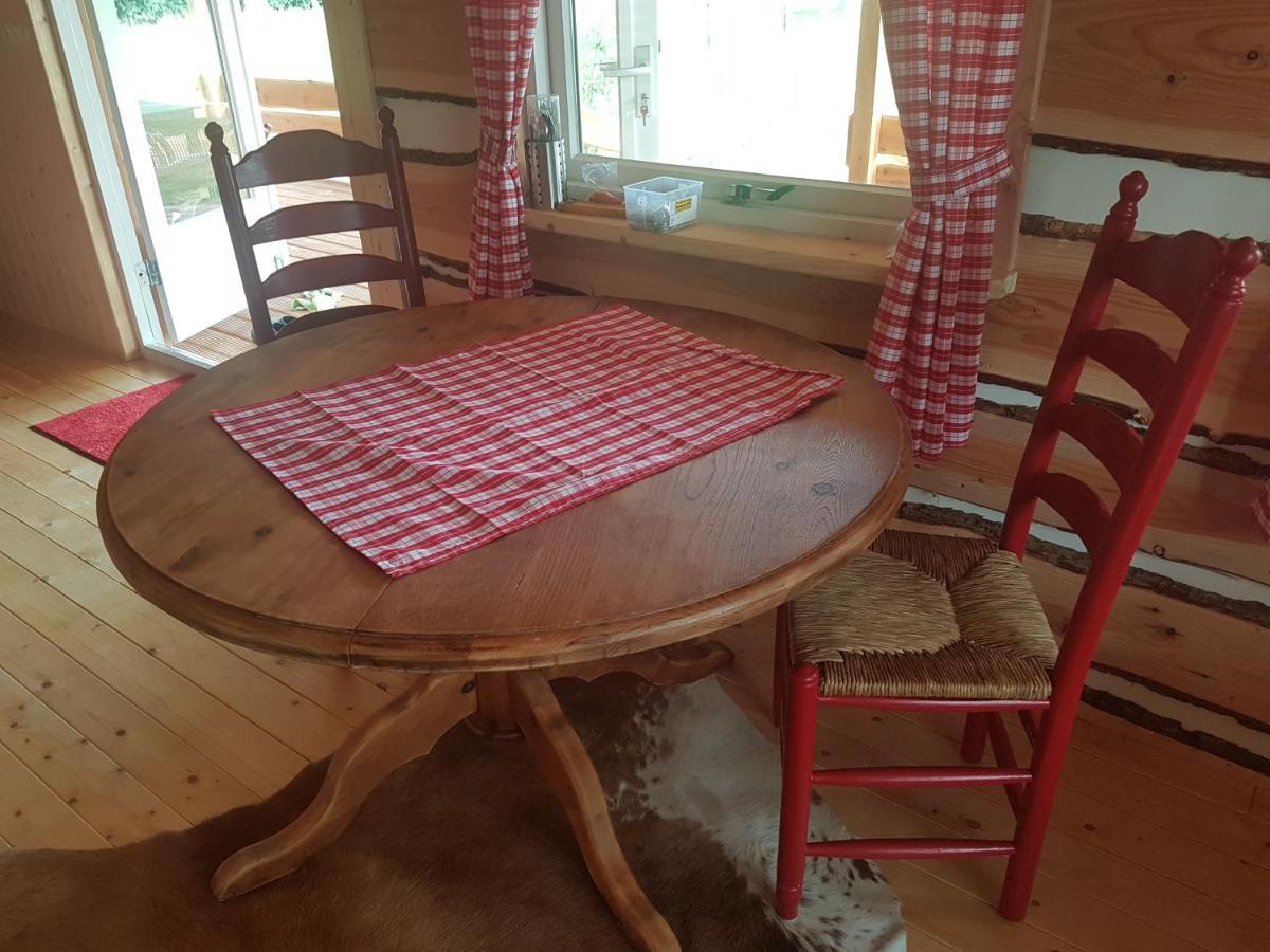 דירות Vriescheloo Tiny House Het Reebokje מראה חיצוני תמונה