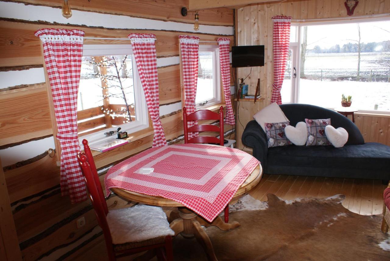 דירות Vriescheloo Tiny House Het Reebokje מראה חיצוני תמונה